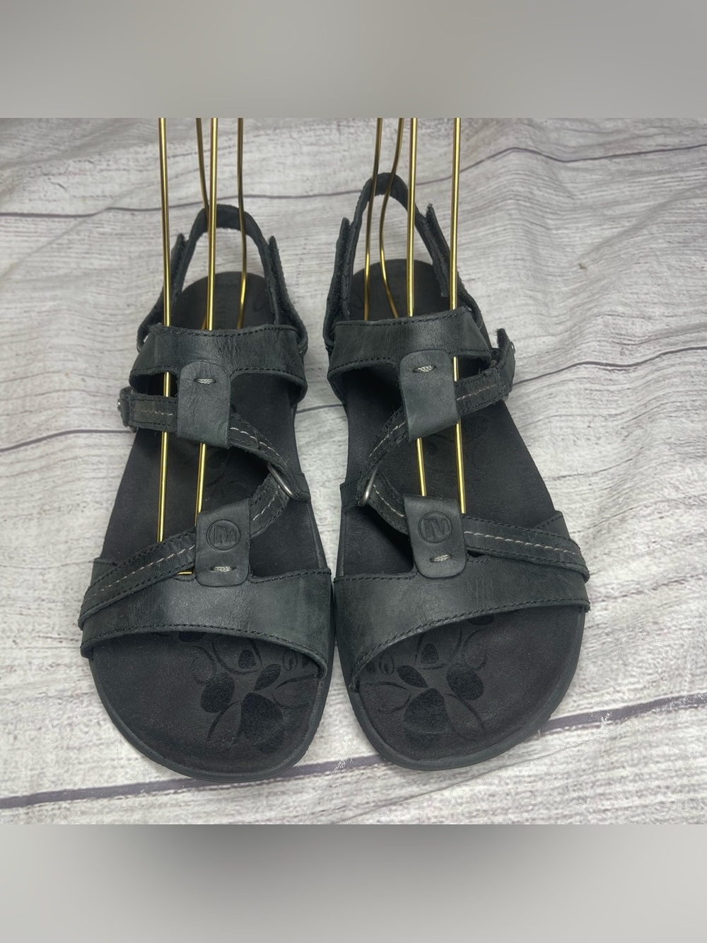 Merrell Women’s 8 Black Leather Keepsake Sandals - Picture 2 of 7
